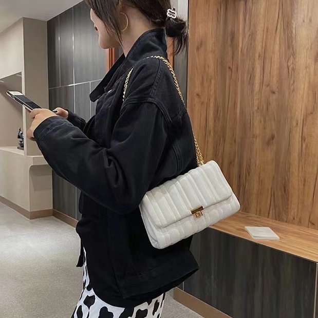 Shoulder bag wanita tas selempang wanita sling bag wanita crossbody bag tas selempang bahu hand bag wanita tas wanita kekinian tas kulit wanita tas fashion wanita tas wanita terbaru tas wanita branded COD tas wanita murah