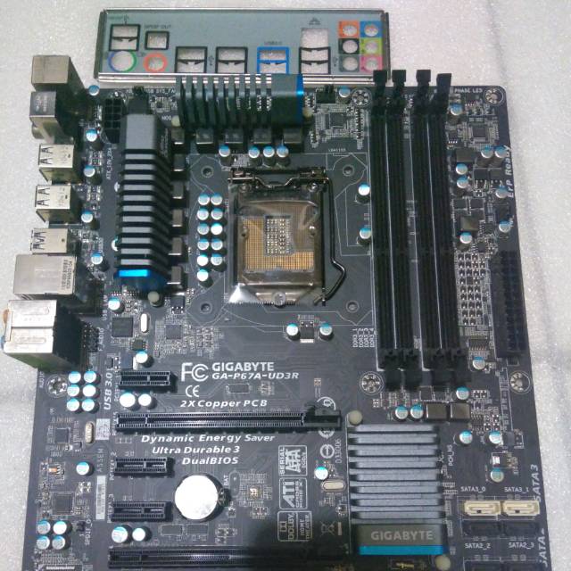 MOTHERBOARD GIGABYTE P67A UDR3 SOKET 1155