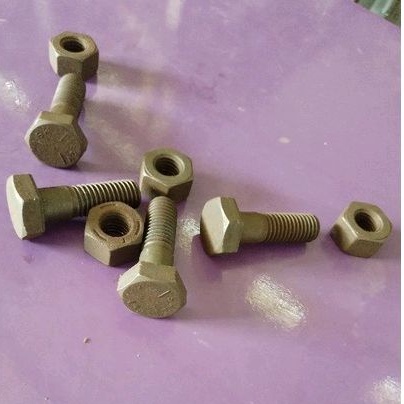 Baut+Mur baja 5/8×2/Grade 8.8/hitam baja/kunci 24