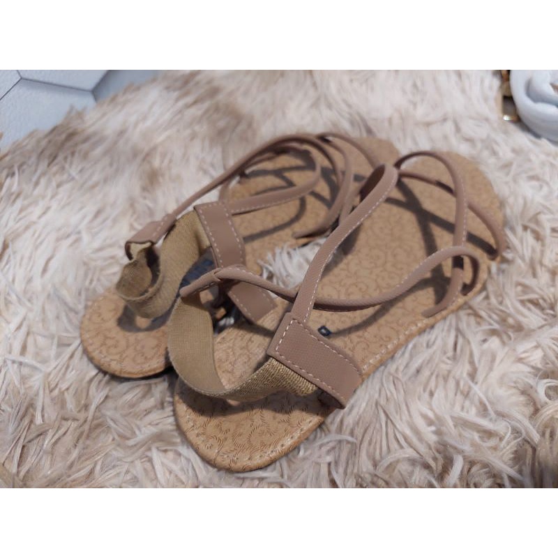 Sendal Shazwana/Sendal Wanita/Sendal Preloved/Sendal Kekinian