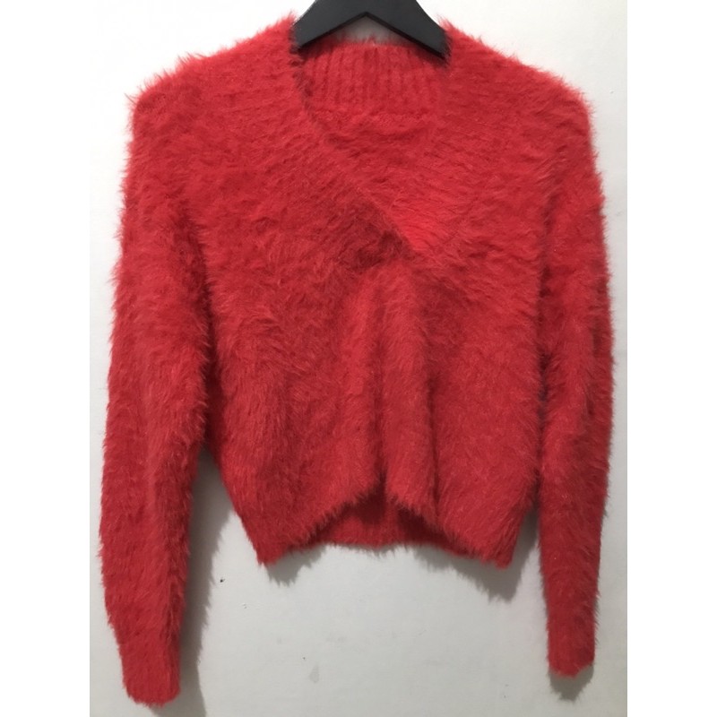 SWEATER BULU BULU DARI KOREA (DIJAMIN GA NYESEL)