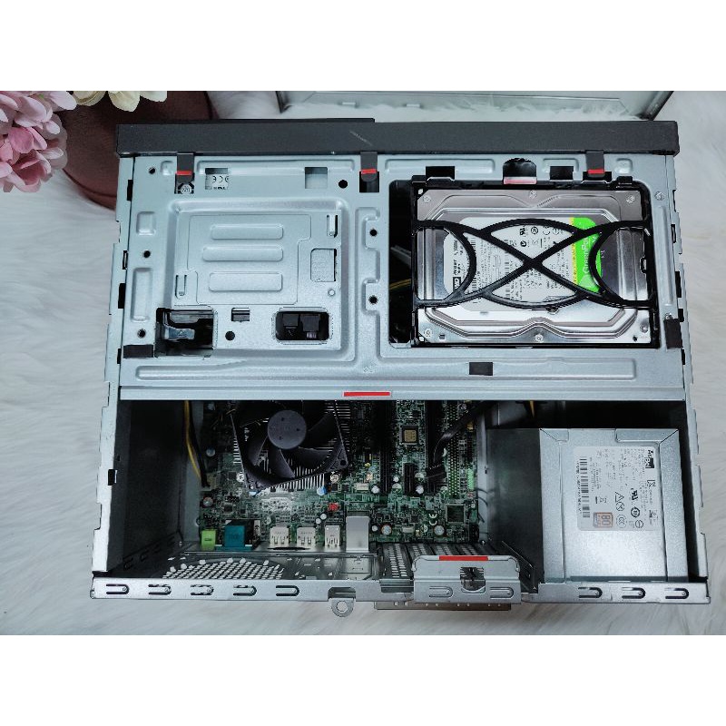 Pc Lenovo Thinkcentre M920t Core i5 Gen 8 HDD 500 GB Second Berkualitas