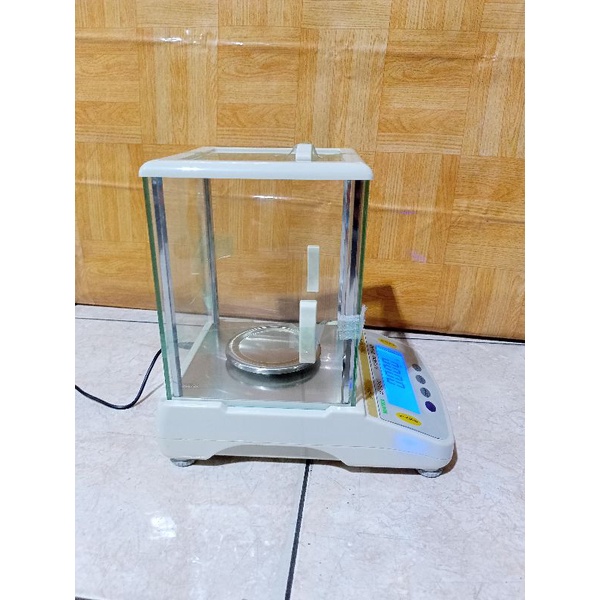 Timbangan Analitik Laboratorium 200g x 0.001g Matrix