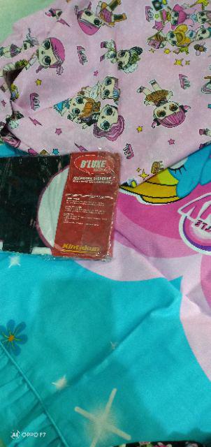 Sarung Bantal Cinta Karakter 40x100 Jumbo ( 1 Kg Bisa 13 Pcs )