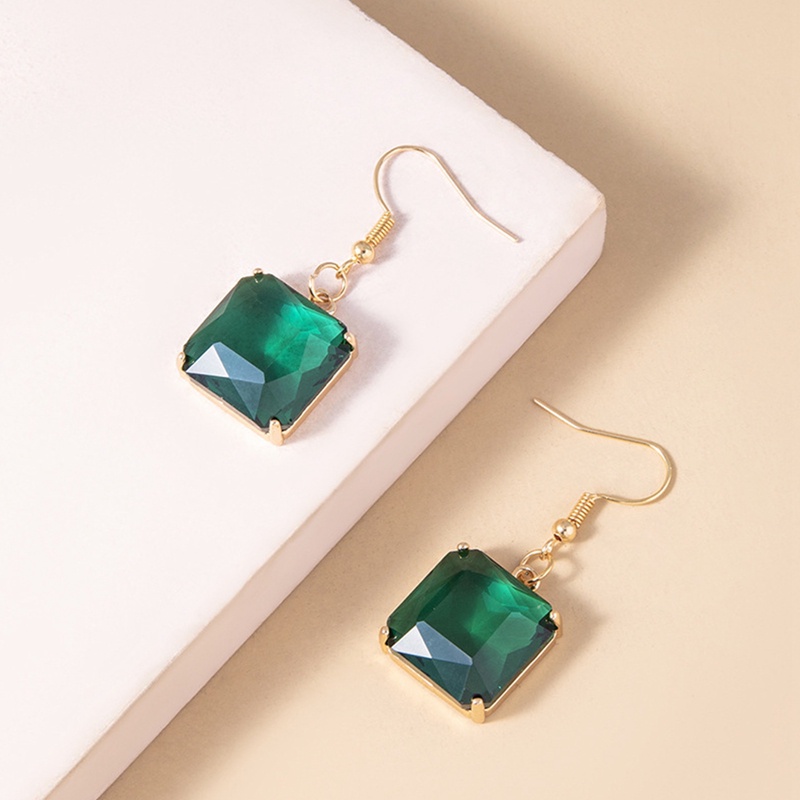 Anting Tusuk Gantung Bahan Resin Desain Geometri Hias Kristal Hijau Gaya Vintagebarok Untuk Wanita