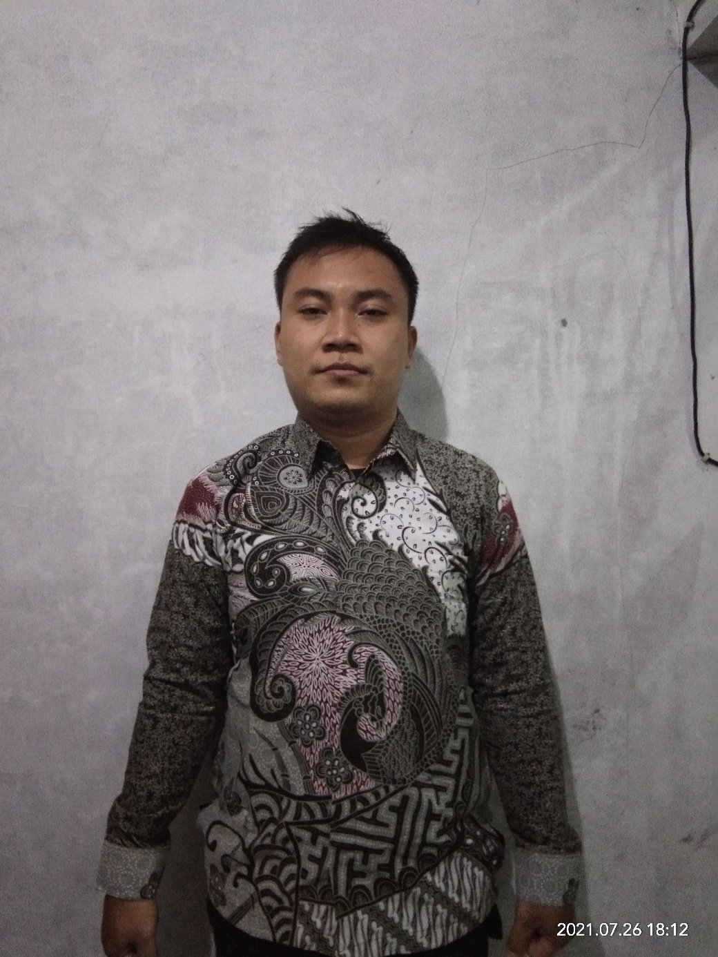 Minulya Ndolop Pink Kemeja Batik Pria Lengan Panjang Lapis Furing