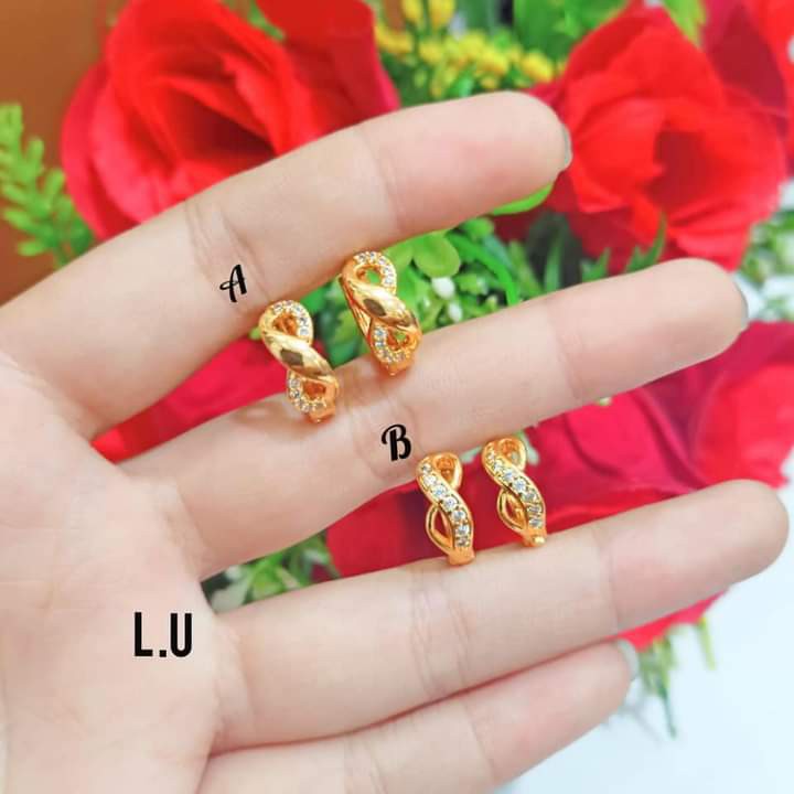 Anting TITANIUM Jepit Dewasa Permata Zircon Gold dan Silver perhiasan Wanita (COD)