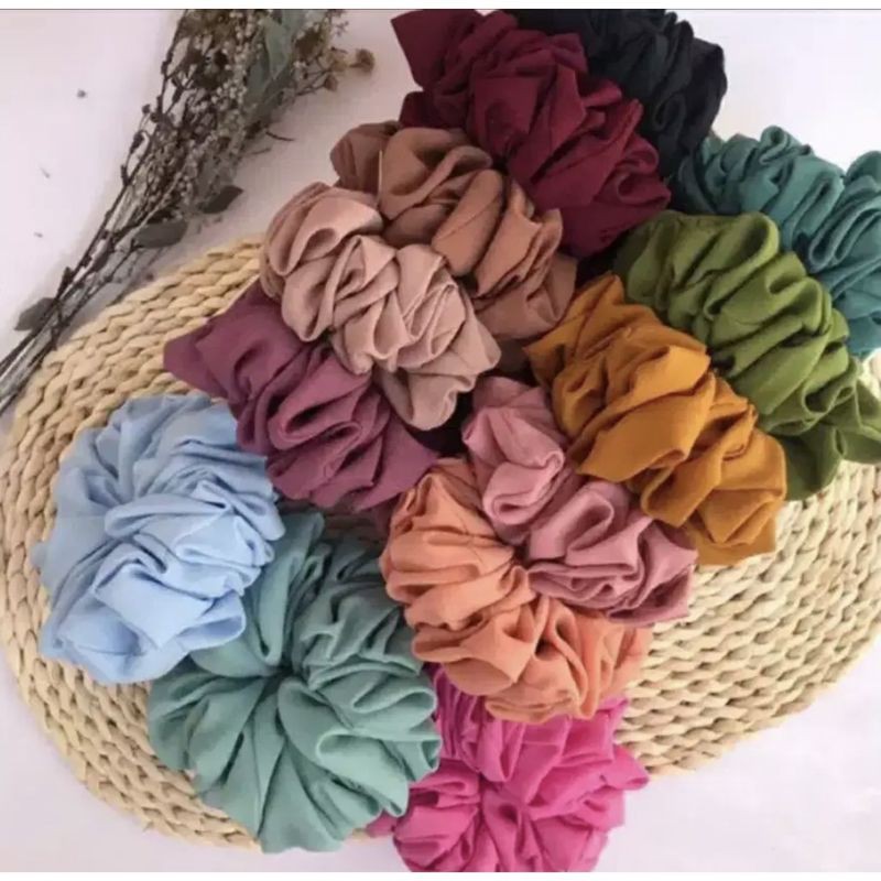 Ikat Rambut Scrunchie Gaya Korea JUMBO / Scrunchie / Cemol /Ikat cepol rambut L3