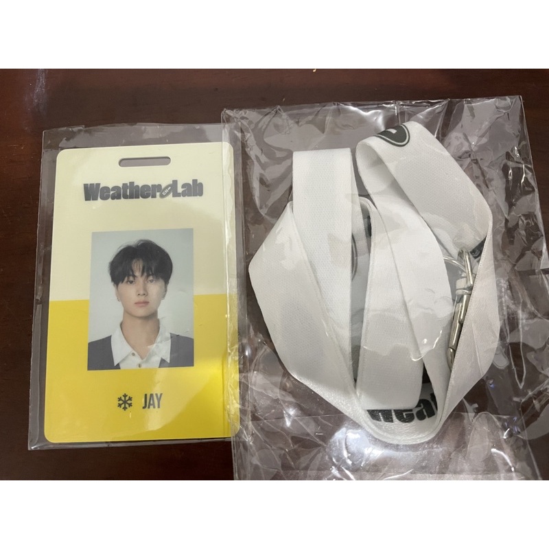 Id card Jay enhypen season greeting 2022 + lanyard