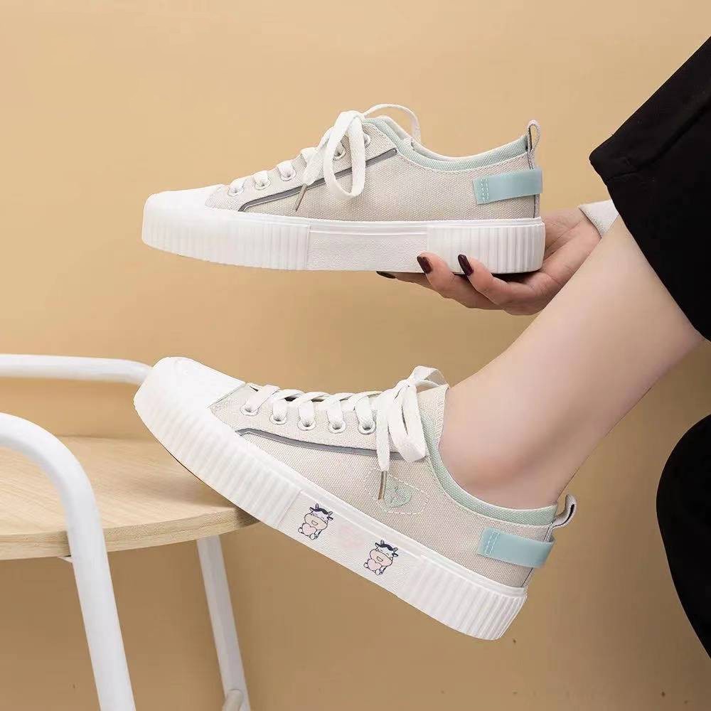 Sneakers Tali Sepatu Wanita Kanvas Sepatu Cewek Sepatu Tali  Kece Terbaru Sepatu Hangout Elegan Cantik Termurah