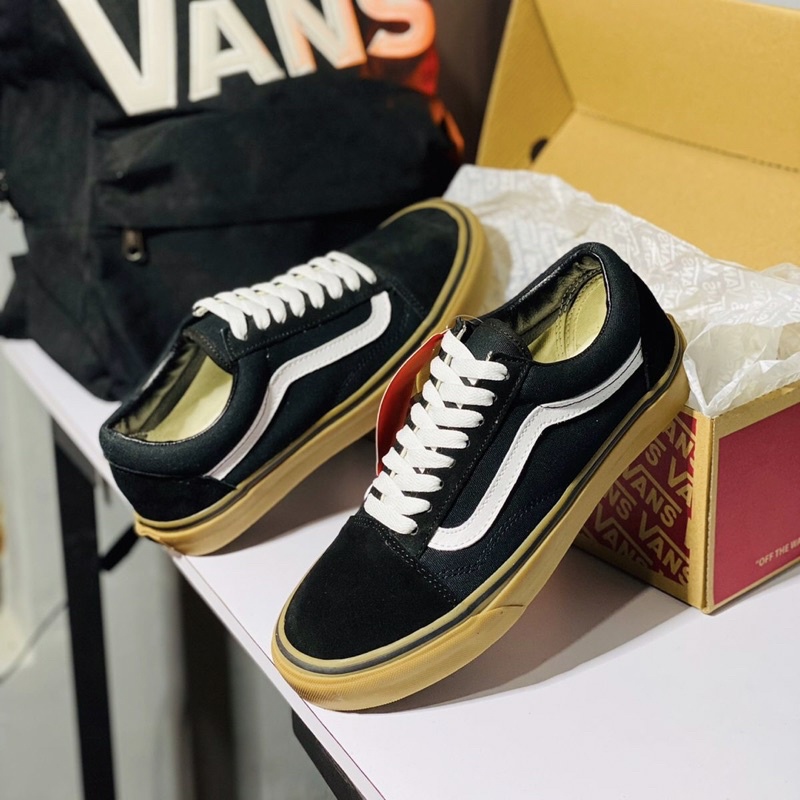Vans Oldskool Classic “Black / Gum”
