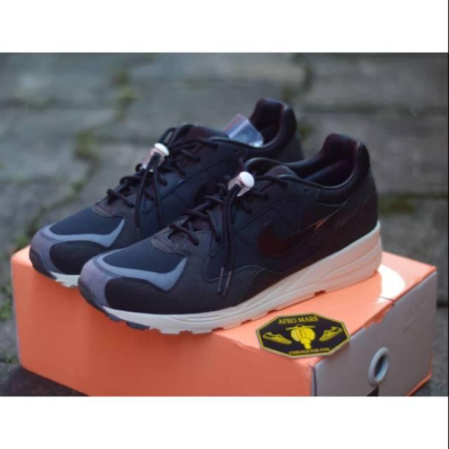 air max 1 fear of god