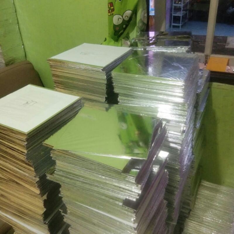 

Tatakan Kue Ulangtahun