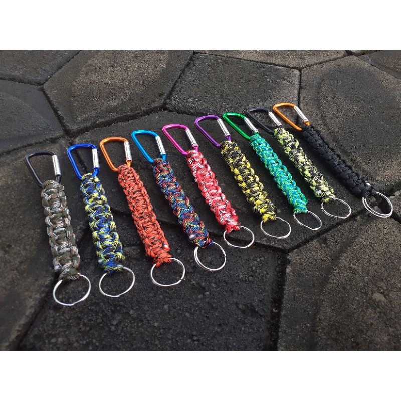 Gantungan Kunci Keychan Tali Paracord dengan Carabiner Untuk Survival Outdoor