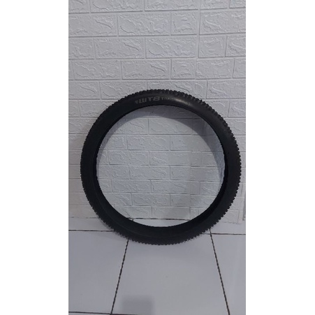 Ban MTBmerk WTB Trail Boss
ukuran 27.5 x 2.25