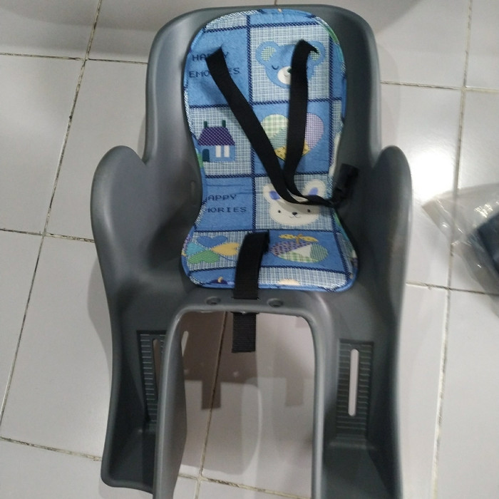 BONCENGAN BELAKANG SEPEDA UNTUK ANAK