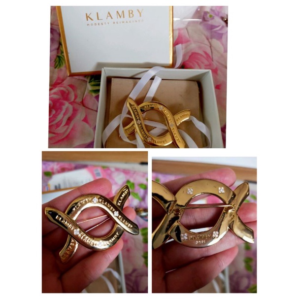 BROOCH MONOGRAM GOLD WEARING KLAMBY