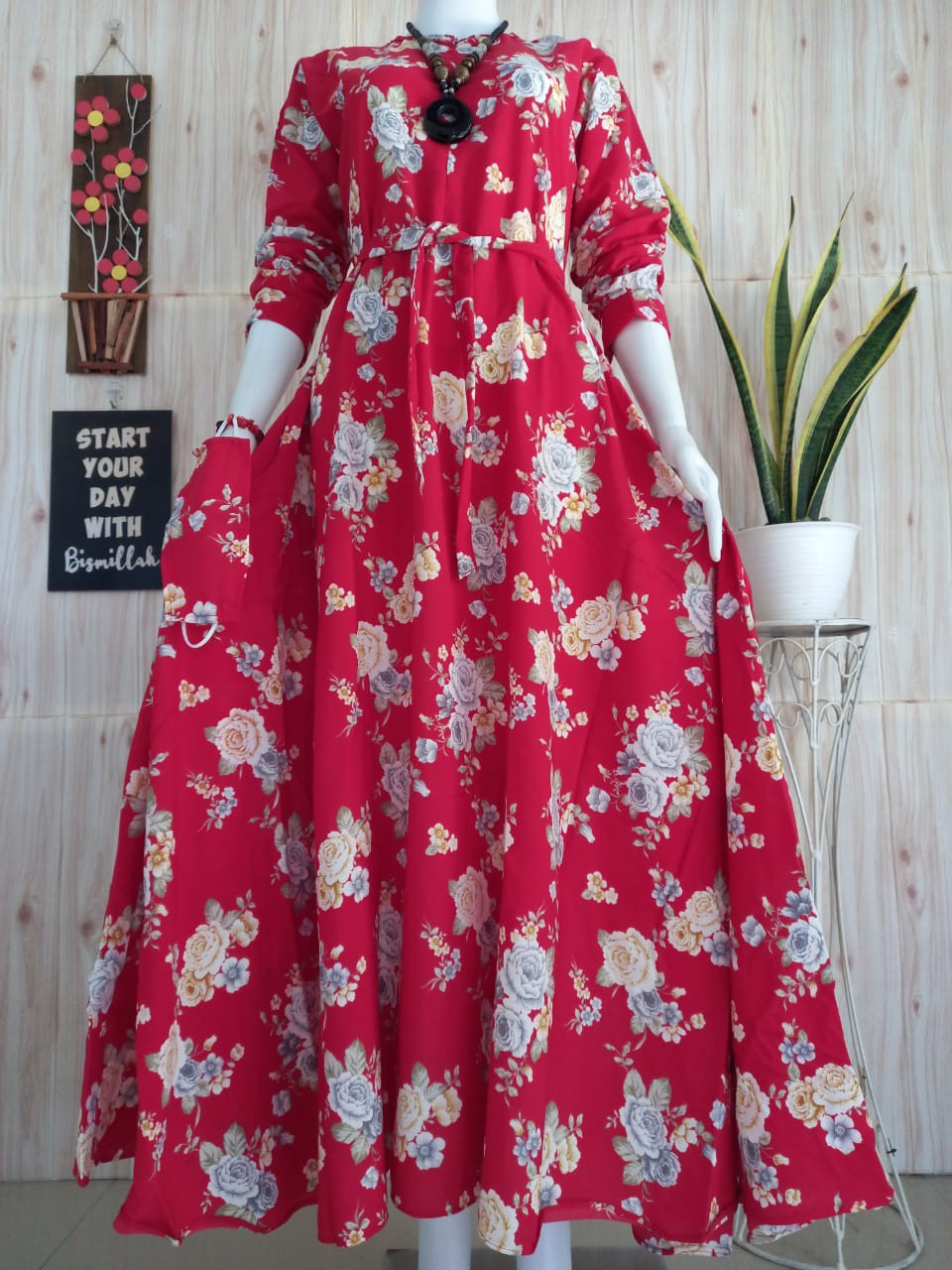 Shopashop Solo Batik Couple Rayya Tulle Mutiara Kombinasi Ceruty Payet & Kemeja Batik