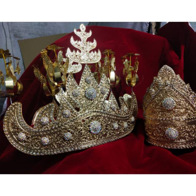 Mahkota pengantin lampung