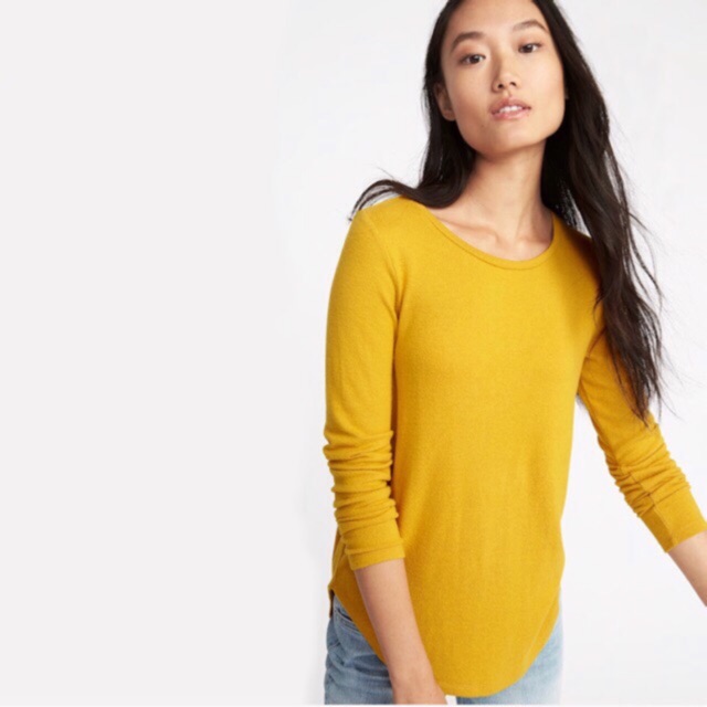  Kaos  Lengan Panjang Wanita  Old Navy Relaxed Tee Yellow  