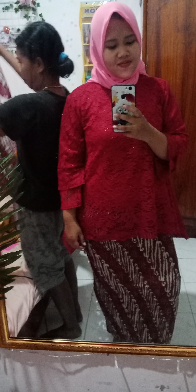Couple Kebaya Kekinian / Kebaya Jumbo / Kemeja Hem Modis / Couple Keluarga