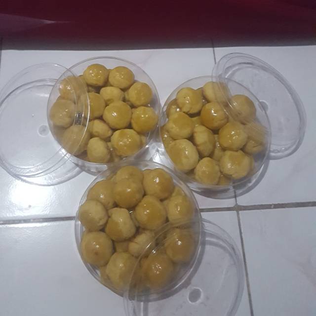 

KUE NASTAR & KASTENGEL