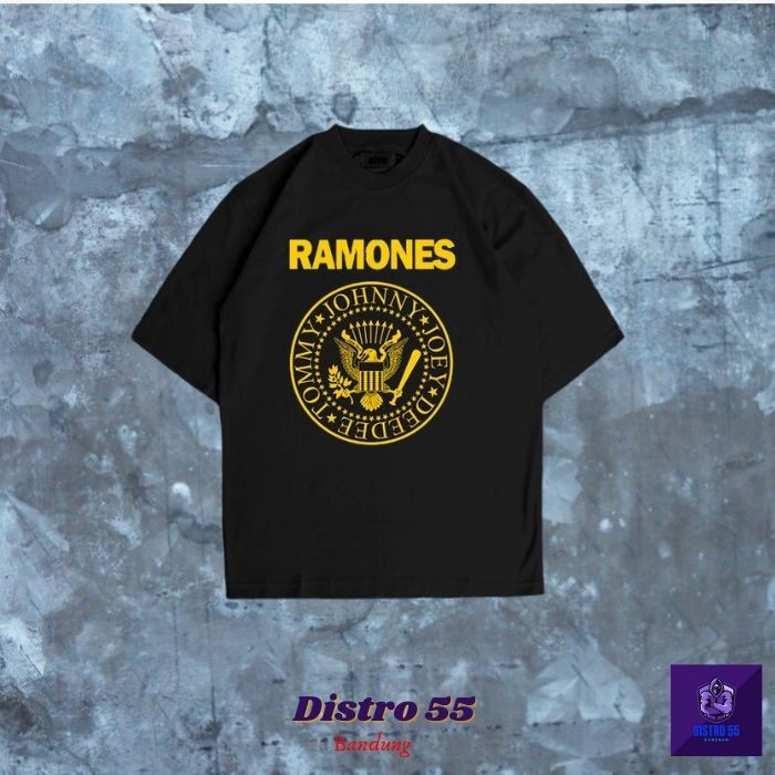 RAMONES VINTAGE TSHIRT ( OVERSIZED TEE) / KAOS BAND RAMONES LOGO