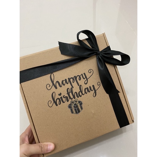 

Box Pizza / Box kado ukuran 25x25x5 bisa request tulisan murah