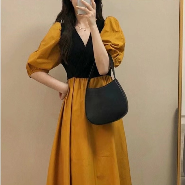 #Sisjuly# Wanita kasual ringan dan akrab gaya Hong Kong retro lengan pendek desain rok besar gaun Pr