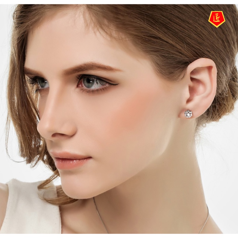 [Ready Stock]Women's Simple Elegant Snowflake Stud Earrings