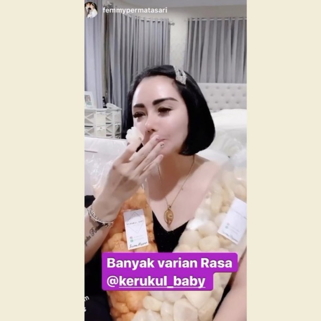 

Kerupuk kulit