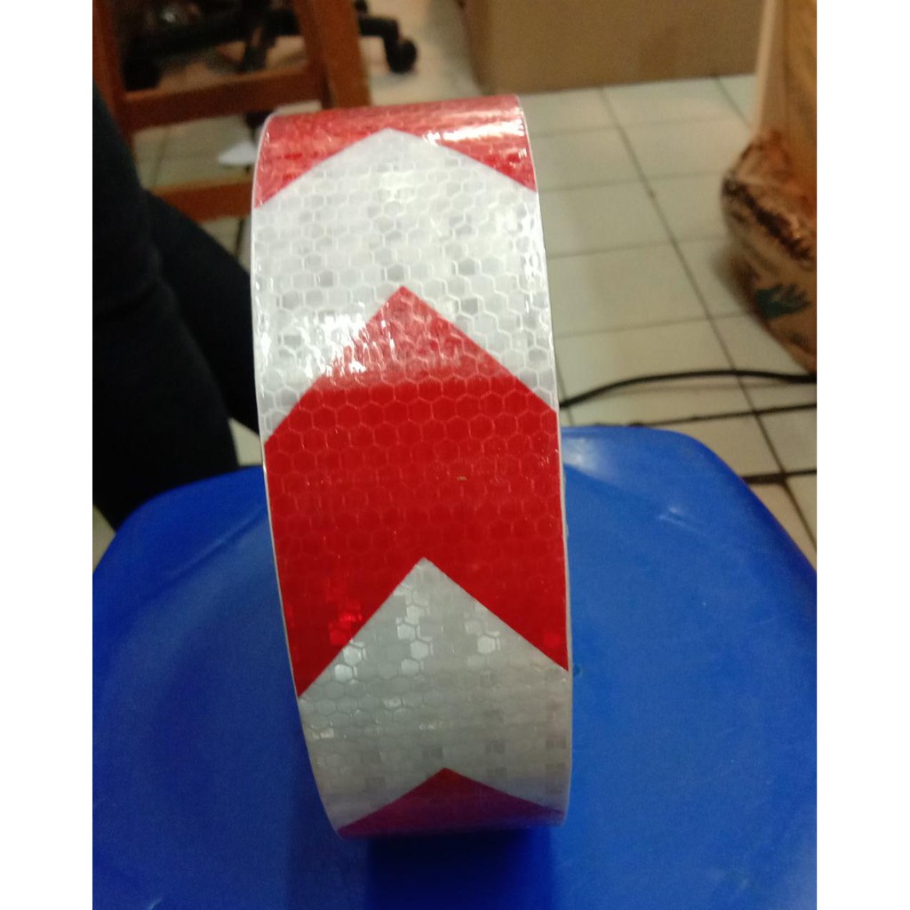 

Reflective Scotlight Tape Arrow / Marking Tape Safety Perekat