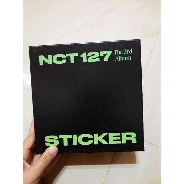 Deluxe Box Sticker NCT 127 Tshirt + CD