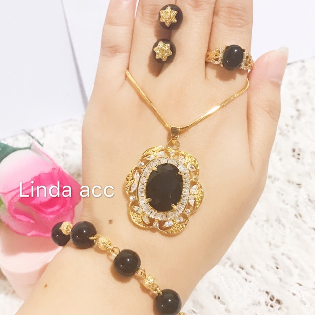 set giok batu giok hitam gelang rantai pake bola sumpel tusuk xuping 88