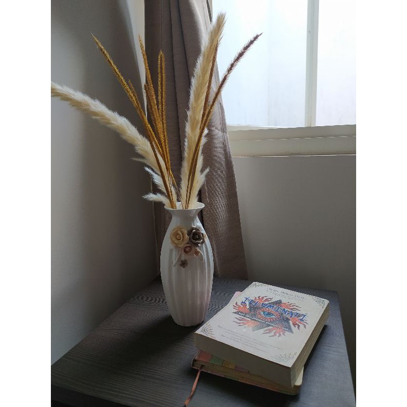 Vas bunga keramik/ Vas Shabby/ Vas Aesthetic - "LACAN"