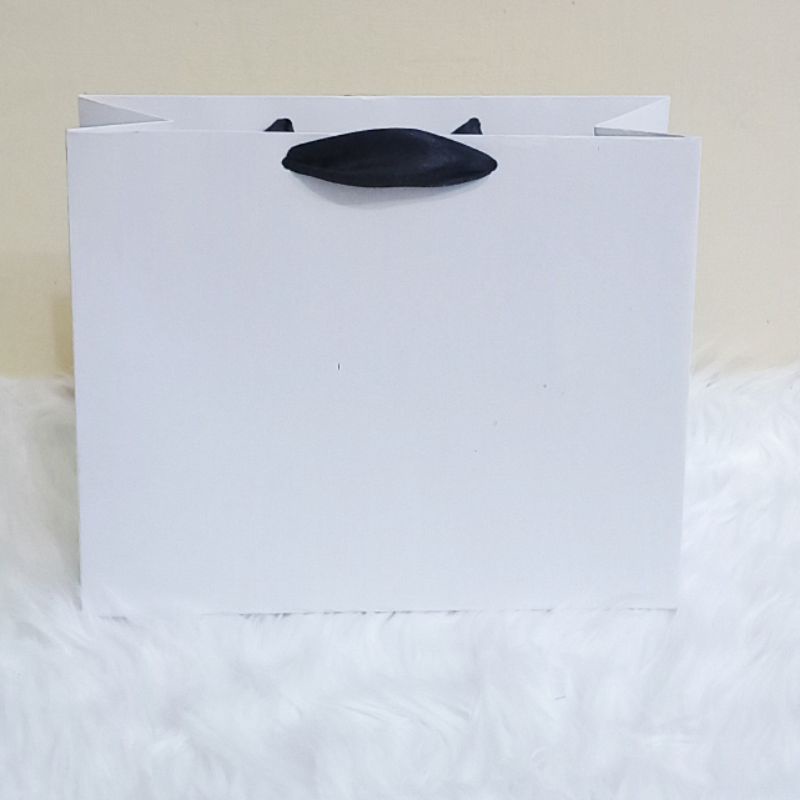 

Paperbag polos _Bisa Satuan_Ivory 210 gr
