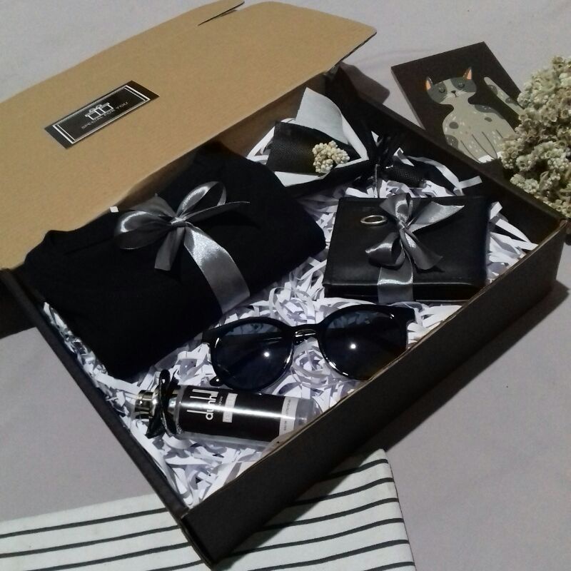 HAMPERS PREMIUM BLACK SERIES FOR MAN GIFT BOX COWOK GANTENG HADIAH WISUDA KADO ULANG TAHUN