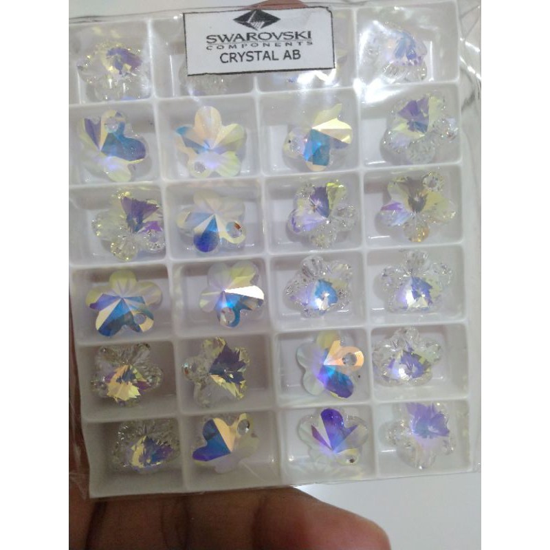 

crystalswarovski