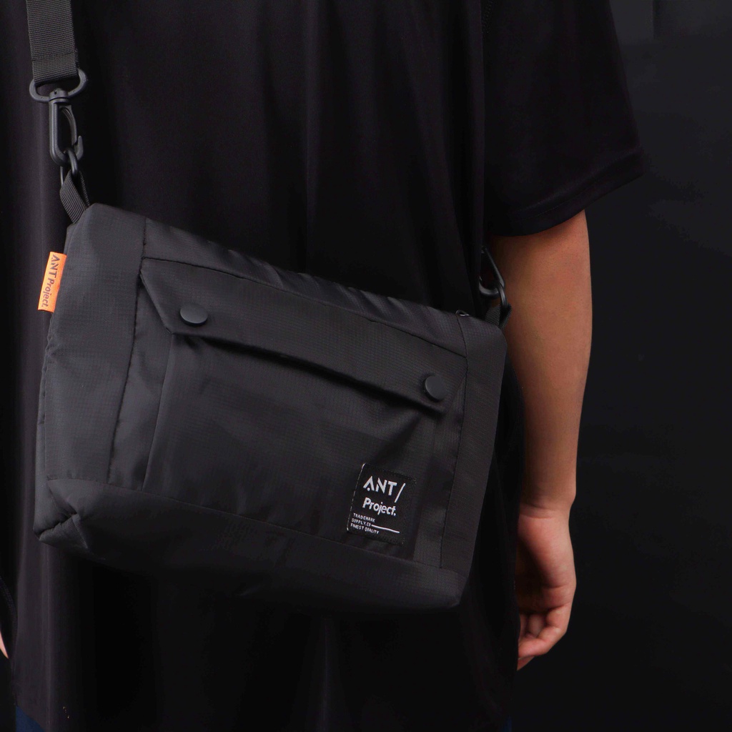 ANT PROJECT - Sling Bag HINATA - Black - Tas Selempang Pria