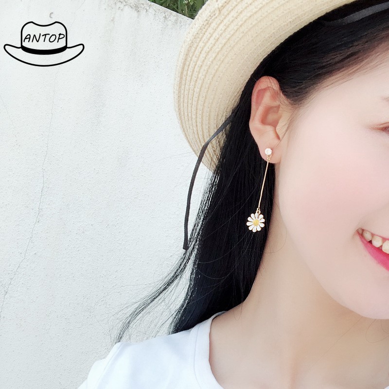 Antop！[Bayar Di Tempat] Korea Simple Daisy Sun Flower Pendant Earrings Anting JR1179