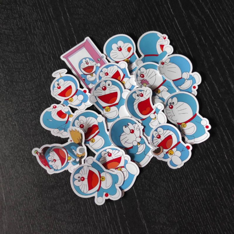 

stiker kertas karakter doraemon 17pcs stiker aksesoris