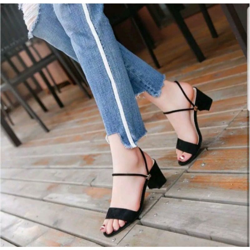 Sandal heels wanita tali bludru 5cm