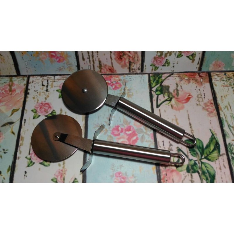 

Pizza Cutter / Pisau Pizza