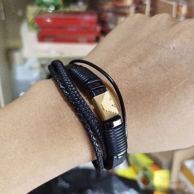 Gelang Tangan Pria/ Gelang kulit titanium