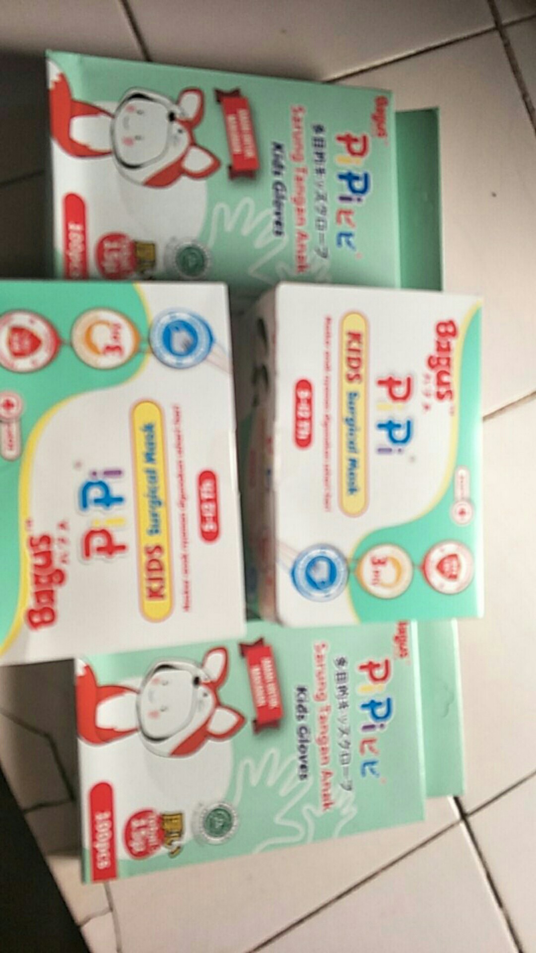 Bagus Pipi Sarung Tangan Plastik & Surgical Masker Anak Bundle -15 Mikron