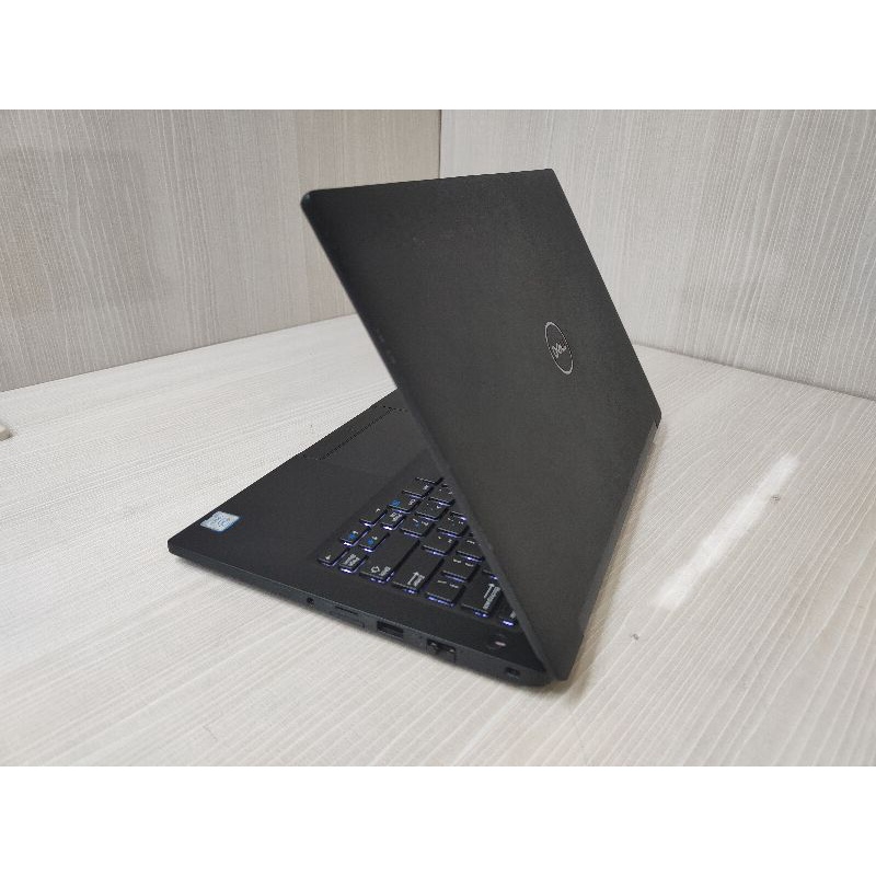 Laptop Dell Latitude 7290 Core i7 gen 8 Ram 16GB SSD 256GB Second Bergaransi