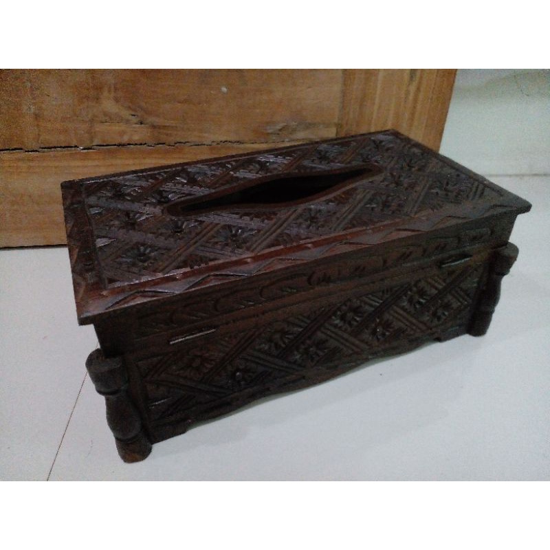 tempat tisu ukir dari kayu jati asli