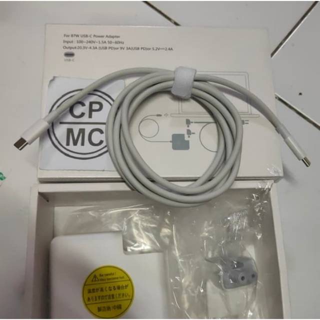 Adaptor Charger Macbook 87Watt USB Type C