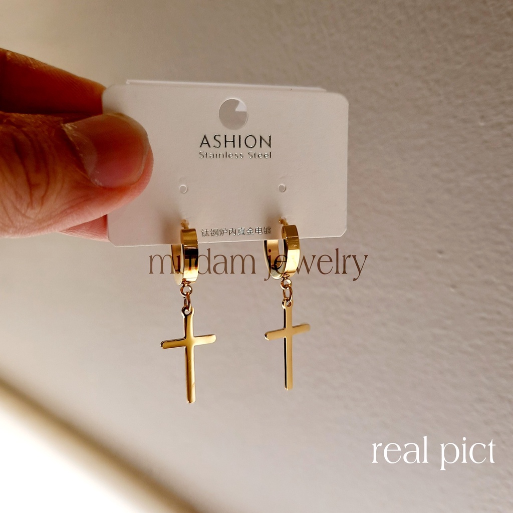 Anting Jepit Titanium Model Salib Warna Gold