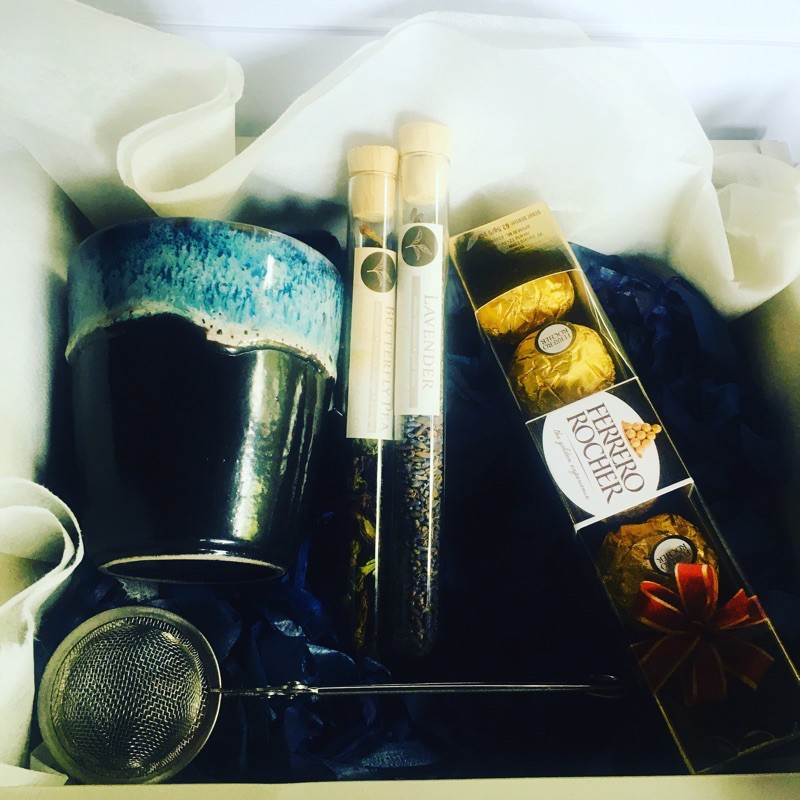 

GiftsHampers